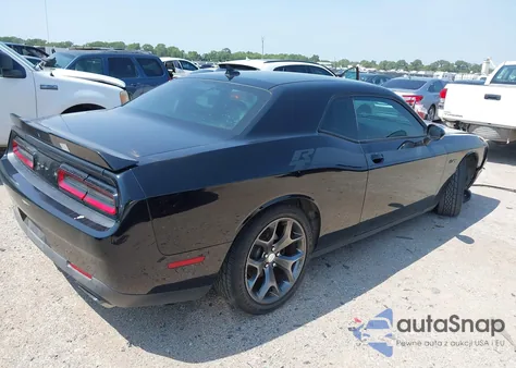 2015 Dodge Challenger R/T Plus z USA, uszkodzony, nr VIN 2C3CDZBT0FH892921